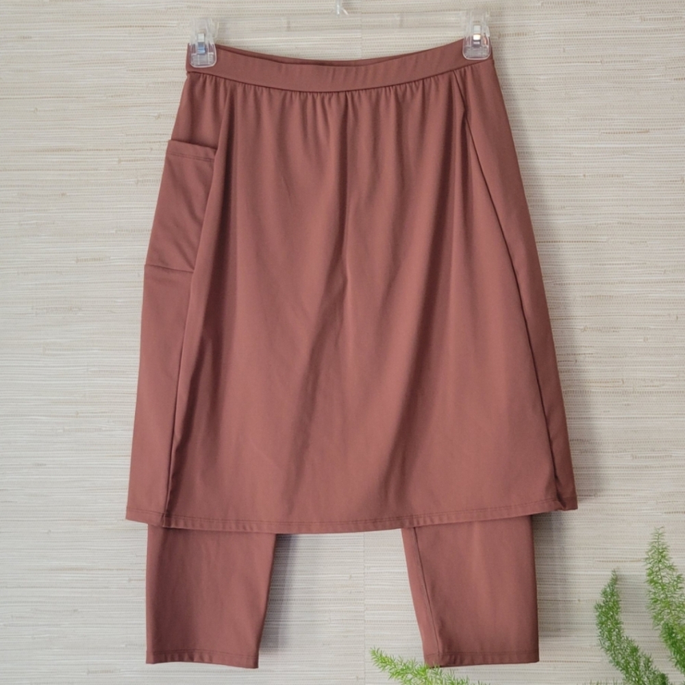 Brown Layered Skirt with Leggings